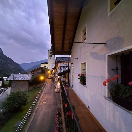 Lo Solan Appartement Valpelline Buitenkant foto