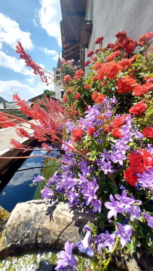 Lo Solan Appartement Valpelline Buitenkant foto