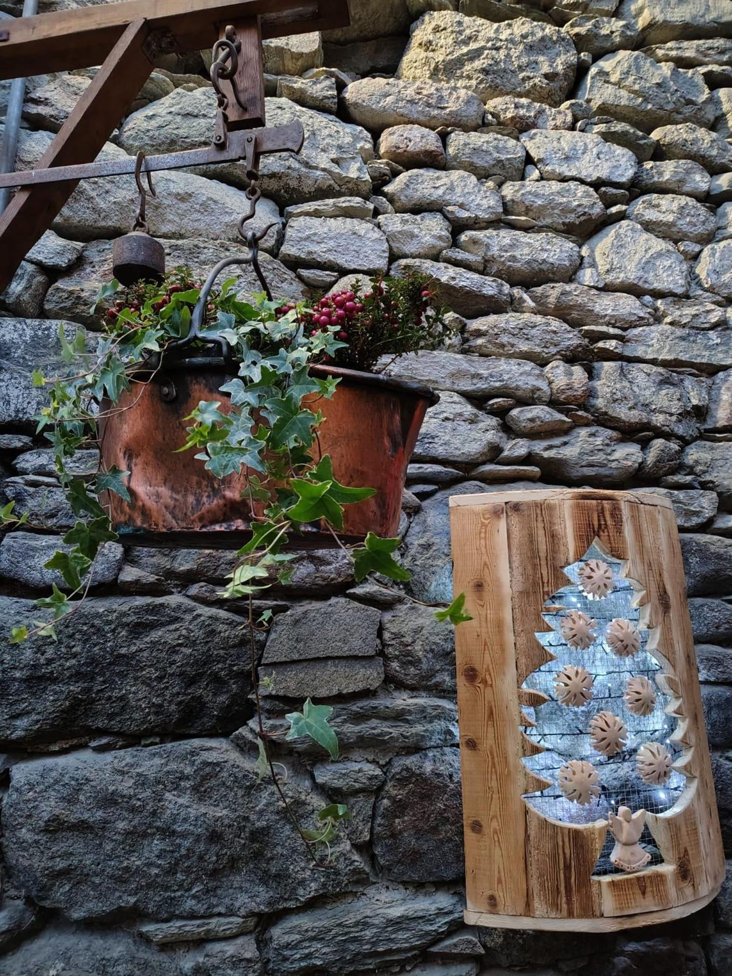 Lo Solan Appartement Valpelline Buitenkant foto